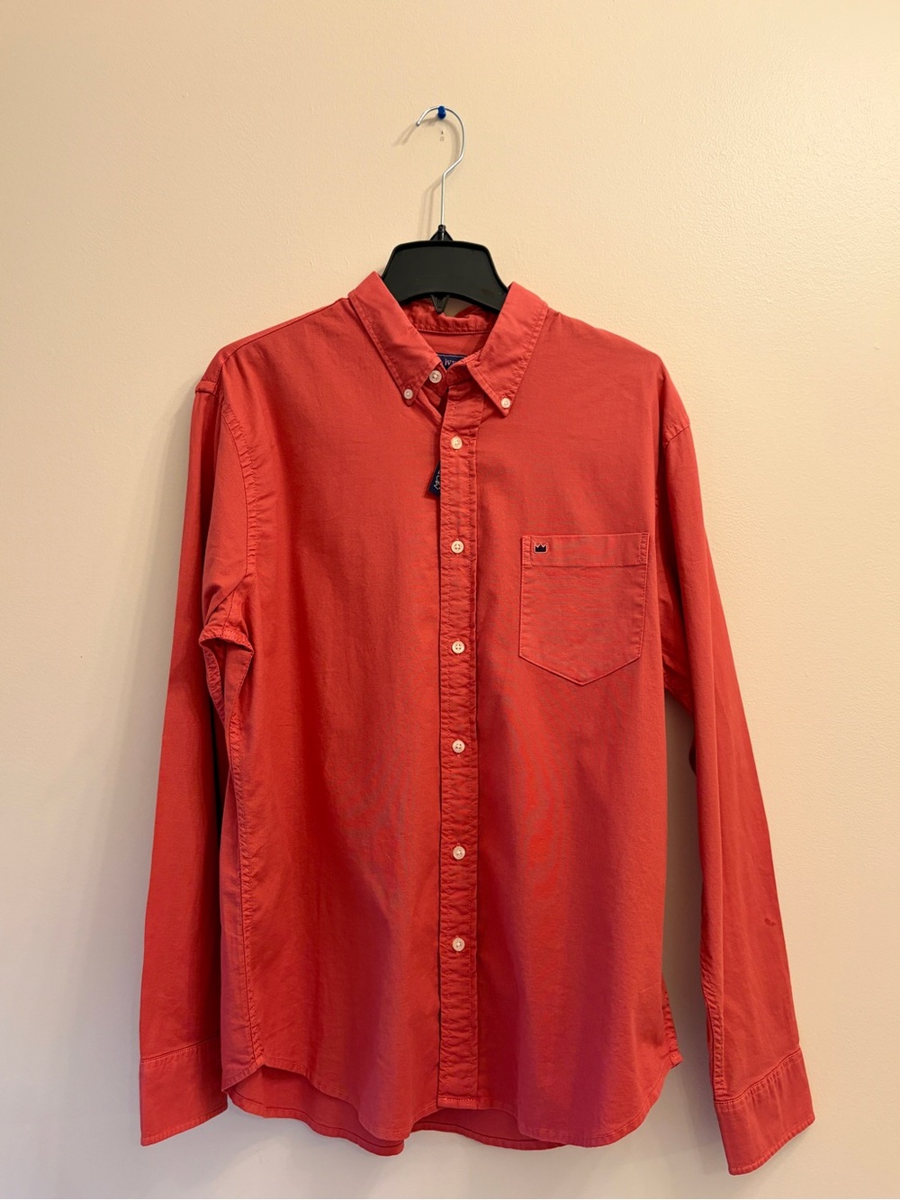 Crown & Ivy | Men's Button-Down Shirt in Coral Red - Classic Long Sleeve